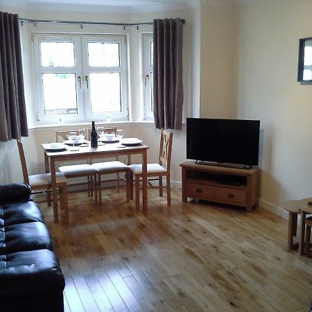 Modern Leith Apartment. EDI Exterior photo