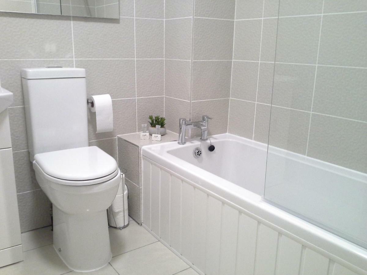 Modern Leith Apartment. EDI Exterior photo